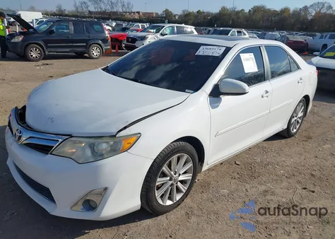 2012 Toyota Camry Xle z USA, uszkodzony, nr VIN 4T1BF1FK5CU179814